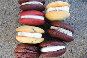 @tastes2totango's Whoopie Pies Review!