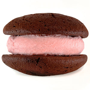 chocolate strawberry whoopie pies